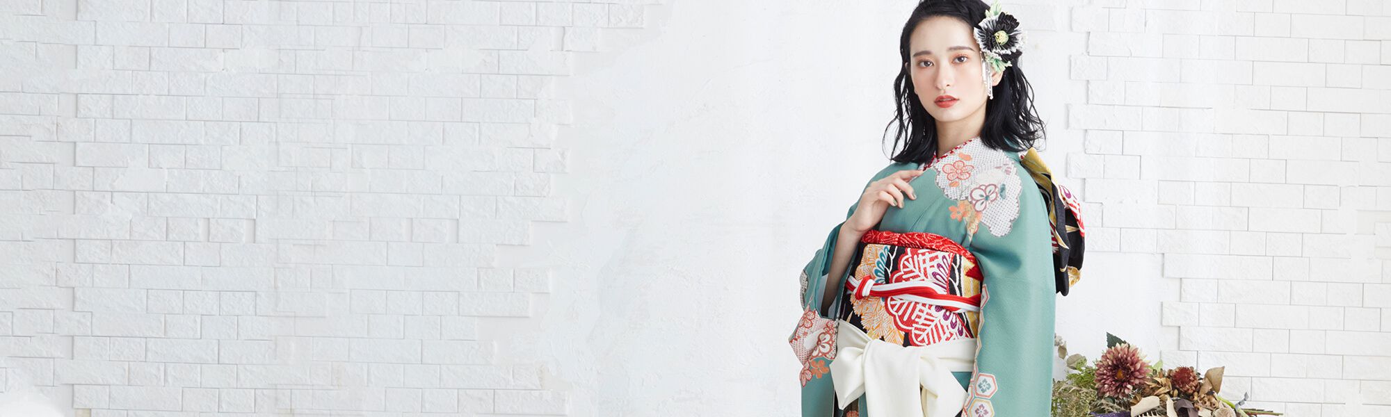 牡丹と雪輪に鳳凰と花